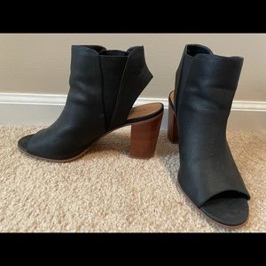 Women’s Booties for sale! Black, size 8.5, peep toes and closed toe.